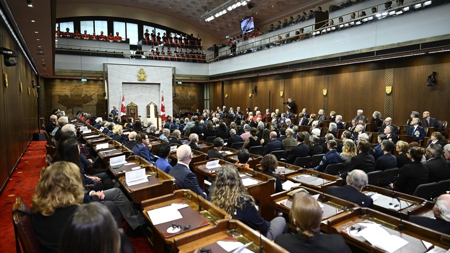 Alerte: Le Sénat adopte le projet de loi de congé de TPS